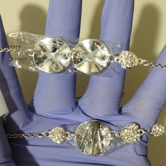 Women's Polished Silver tone & Rhinestone Disc Design Long Necklace, 38-inch - Picture 5 of 5